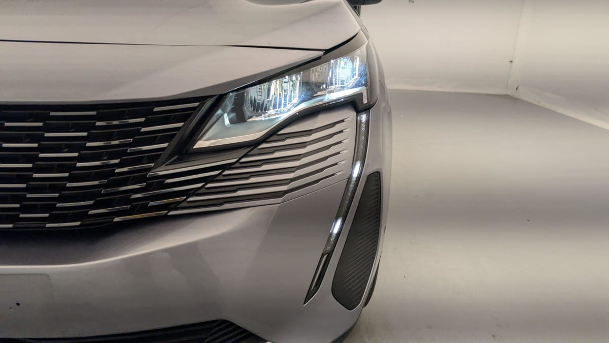 PEUGEOT 3008 Hybrid 180 e-EAT8 Allure Pack + DRIVE ASSIST PLUS + PACK CITY + JA19 + CHARGEUR 7,4 KW