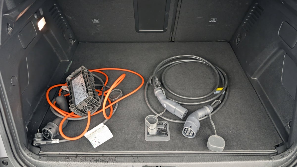 PEUGEOT 3008 Hybrid 180 e-EAT8 Allure Pack