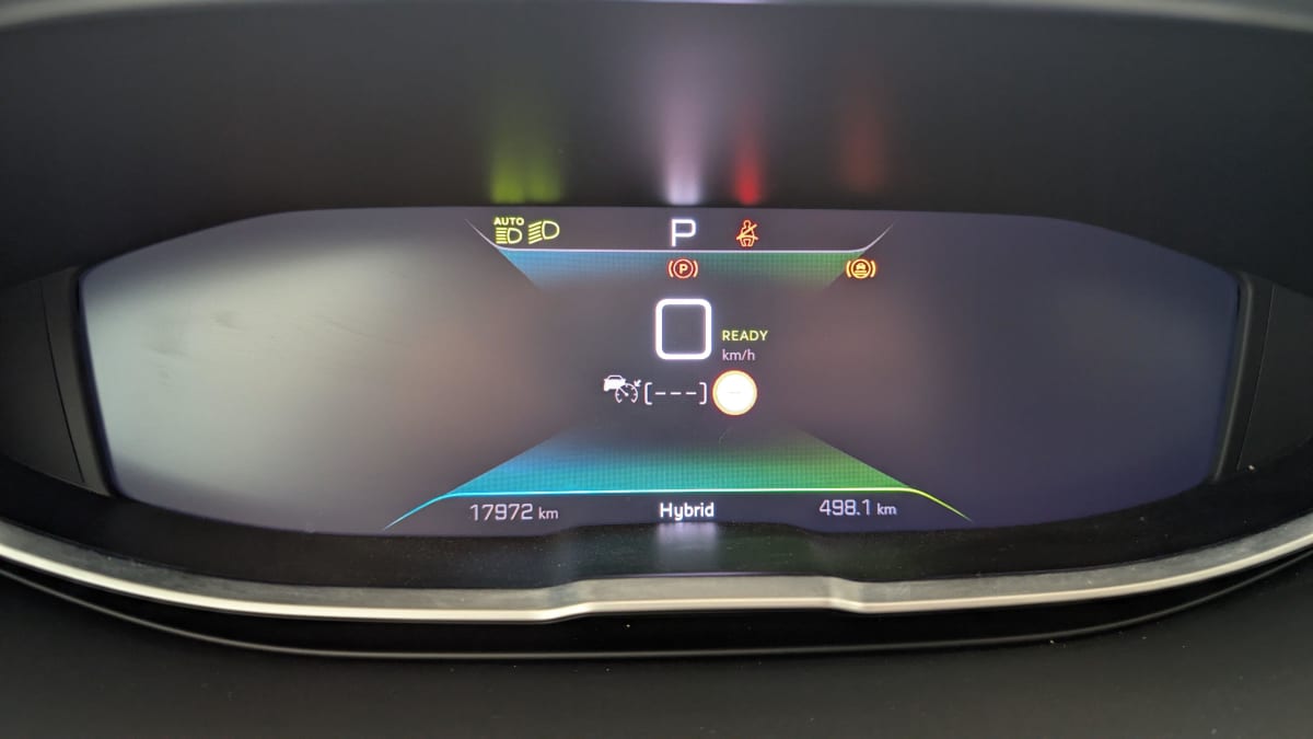 PEUGEOT 3008 Hybrid 180 e-EAT8 Allure Pack