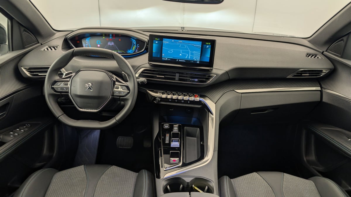 PEUGEOT 3008 Hybrid 180 e-EAT8 Allure Pack