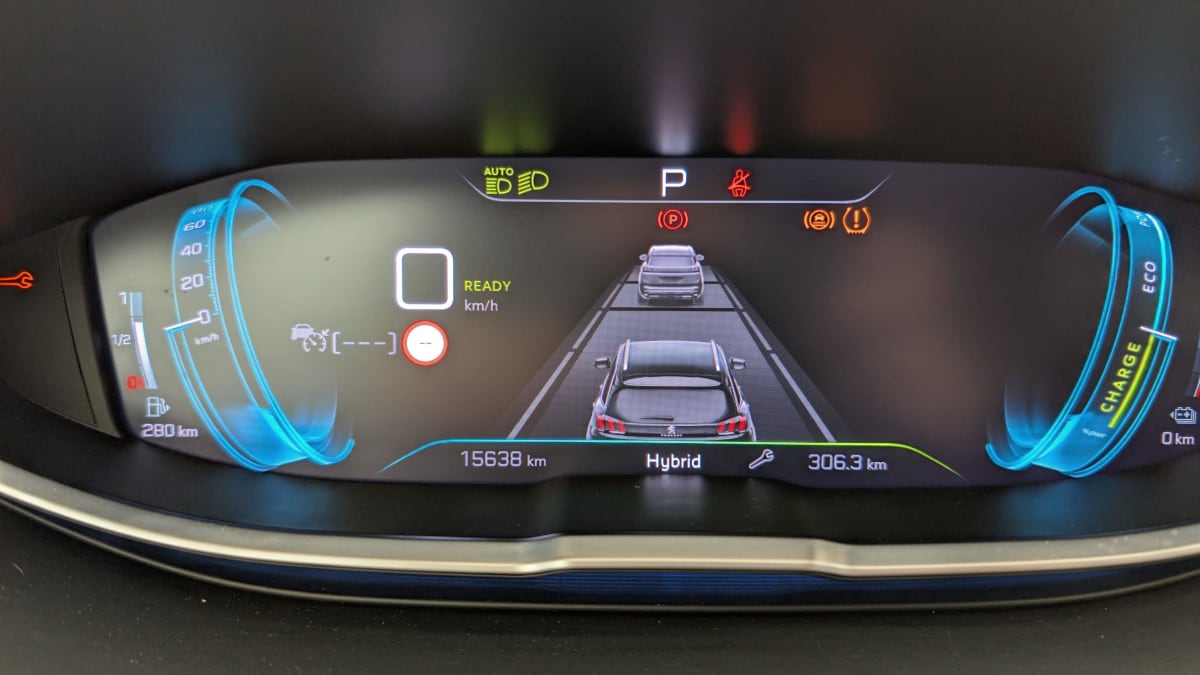 PEUGEOT 3008 Hybrid 180 e-EAT8 Allure Pack