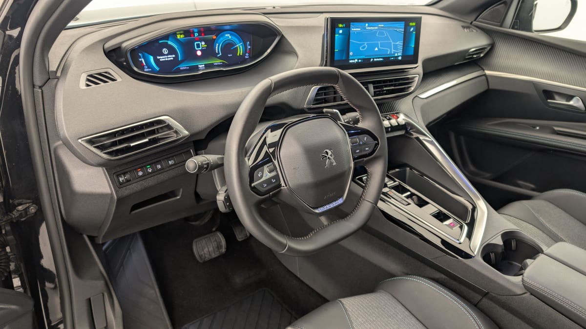 PEUGEOT 3008 Hybrid 180 e-EAT8 Allure Pack