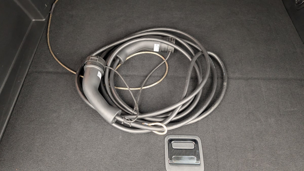 PEUGEOT 3008 Hybrid 180 e-EAT8 Allure Pack