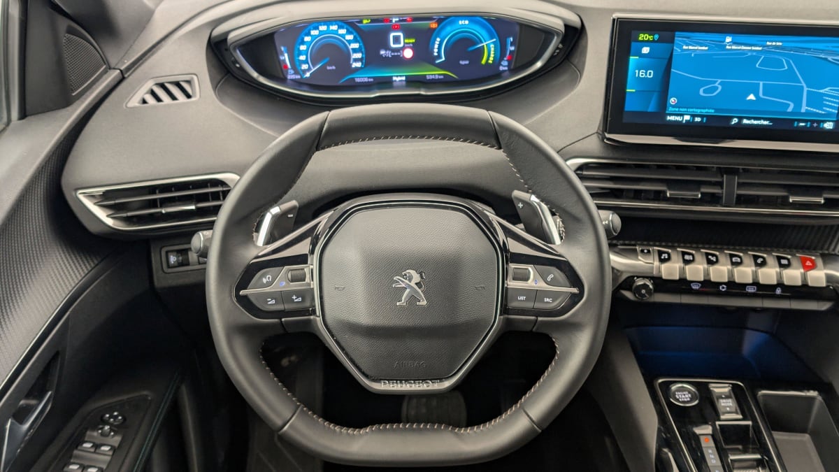 PEUGEOT 3008 Hybrid 180 e-EAT8 Allure Pack
