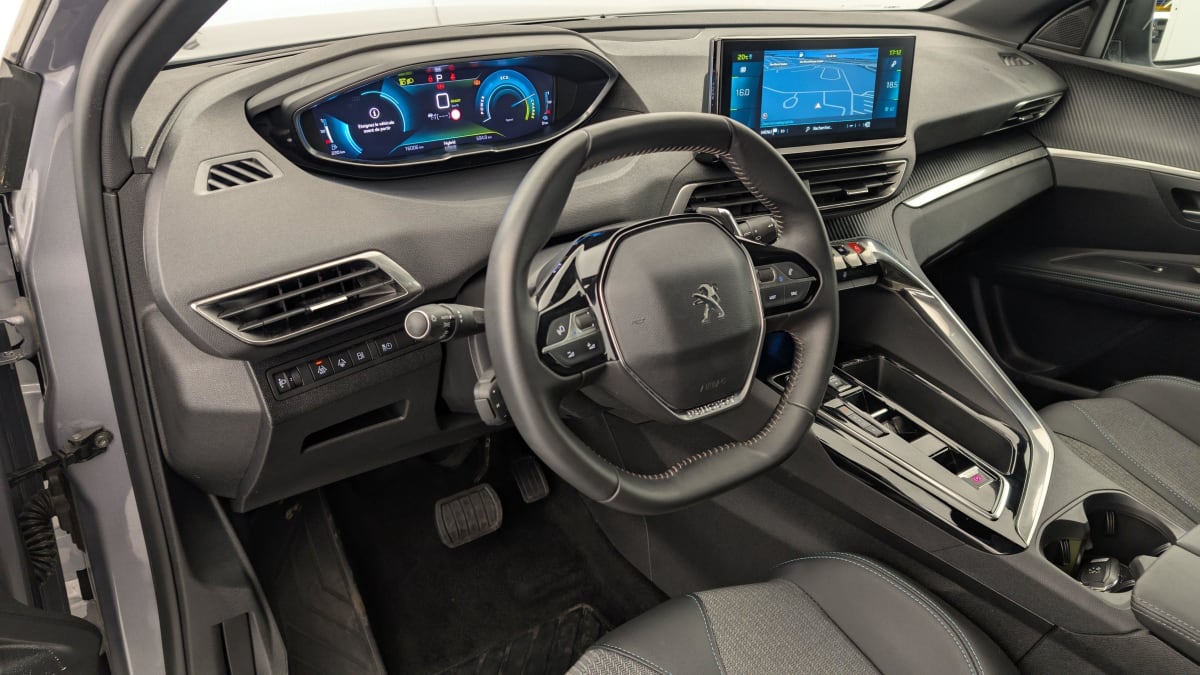 PEUGEOT 3008 Hybrid 180 e-EAT8 Allure Pack