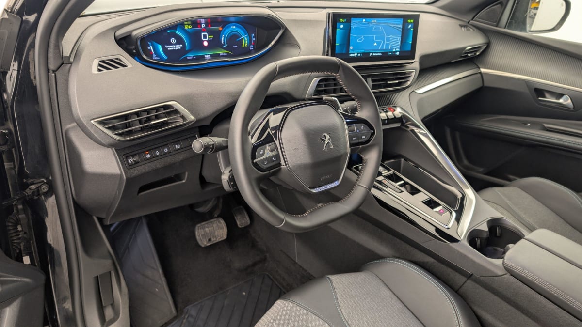 PEUGEOT 3008 Hybrid 180 e-EAT8 Allure Pack