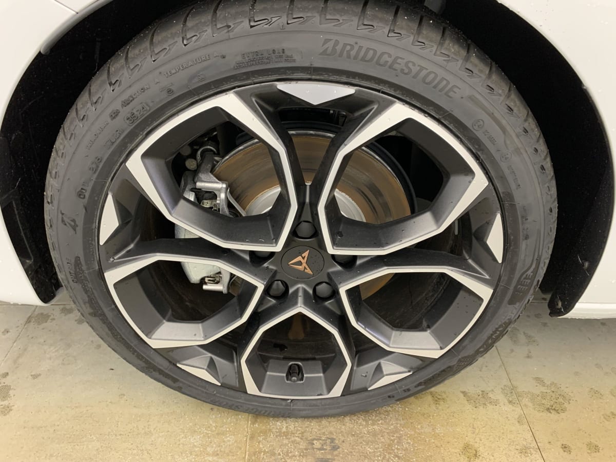 CUPRA LEON SPORTSTOURER eHybrid 204 ch DSG6 V