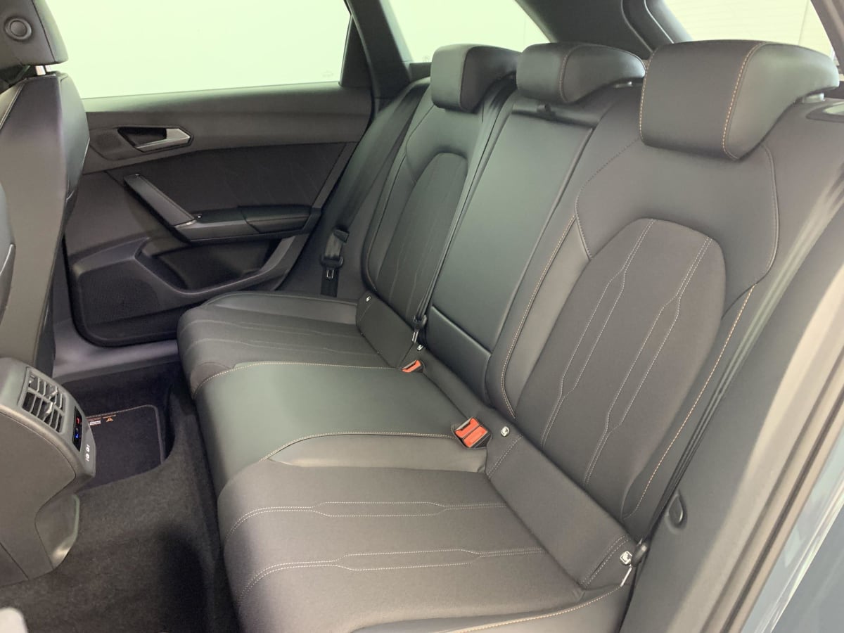 CUPRA LEON SPORTSTOURER eHybrid 204 ch DSG6 V