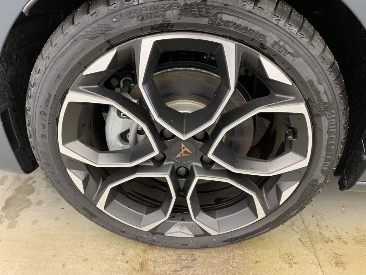 CUPRA LEON SPORTSTOURER eHybrid 204 ch DSG6 V