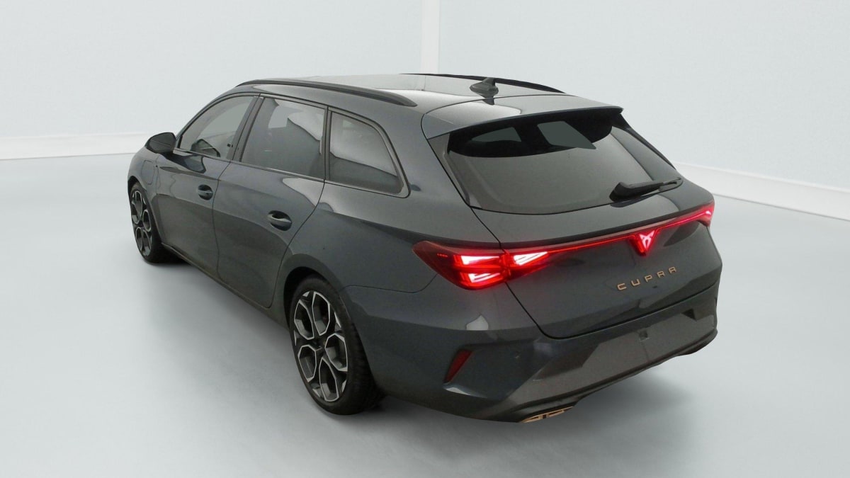 CUPRA LEON SPORTSTOURER eHybrid 204 ch DSG6 V