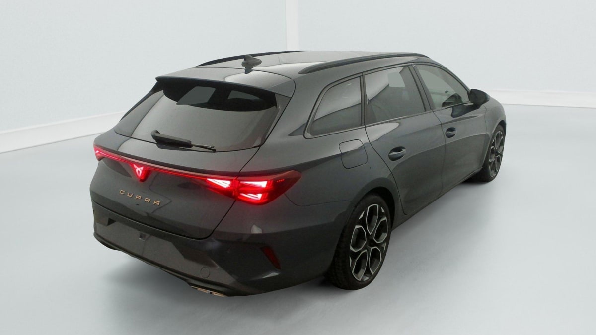 CUPRA LEON SPORTSTOURER eHybrid 204 ch DSG6 V