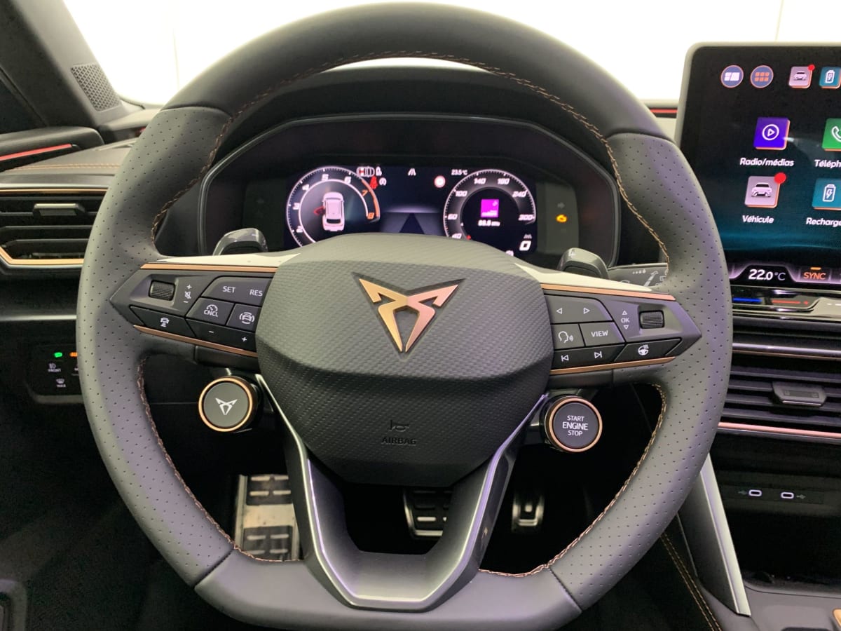 CUPRA LEON SPORTSTOURER eHybrid 204 ch DSG6 V