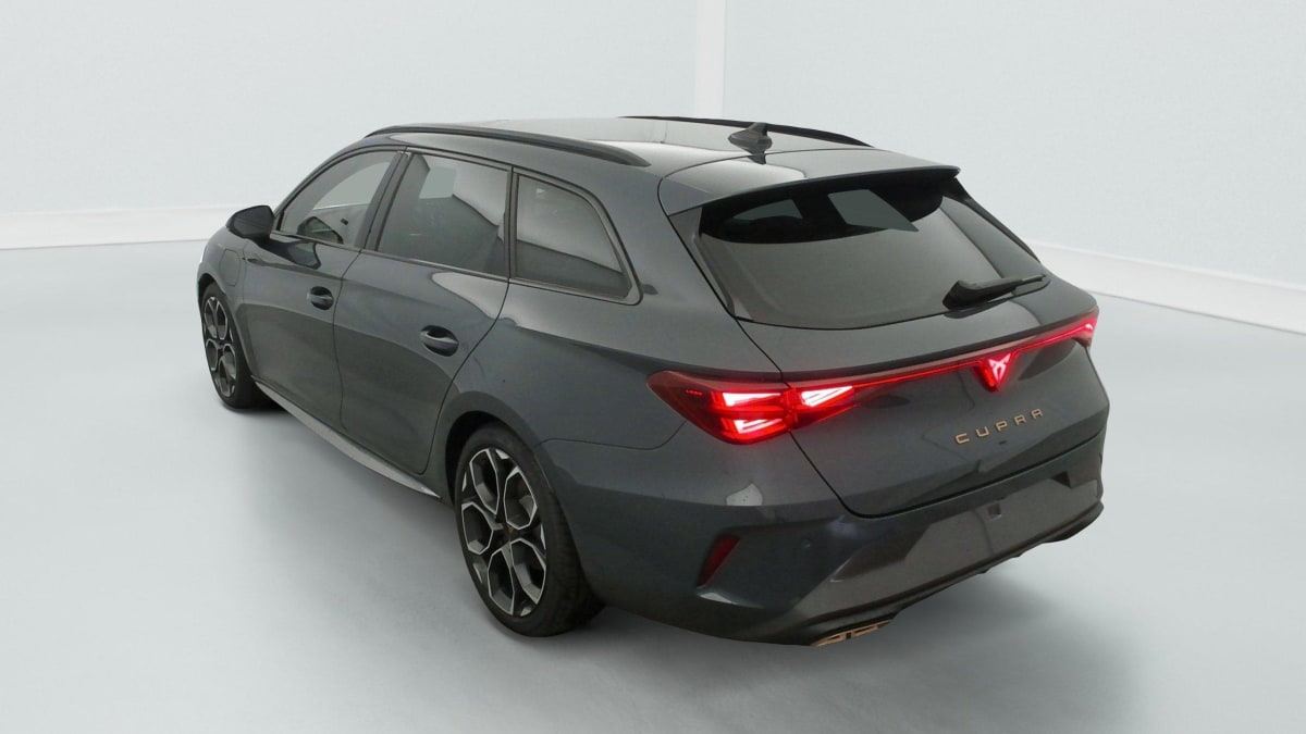 CUPRA LEON SPORTSTOURER eHybrid 204 ch DSG6 V