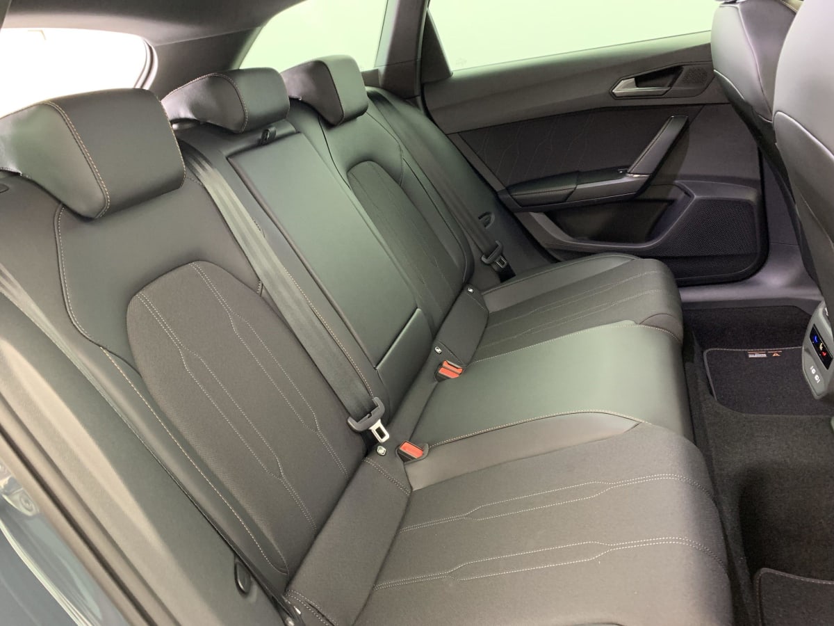 CUPRA LEON SPORTSTOURER eHybrid 204 ch DSG6 V