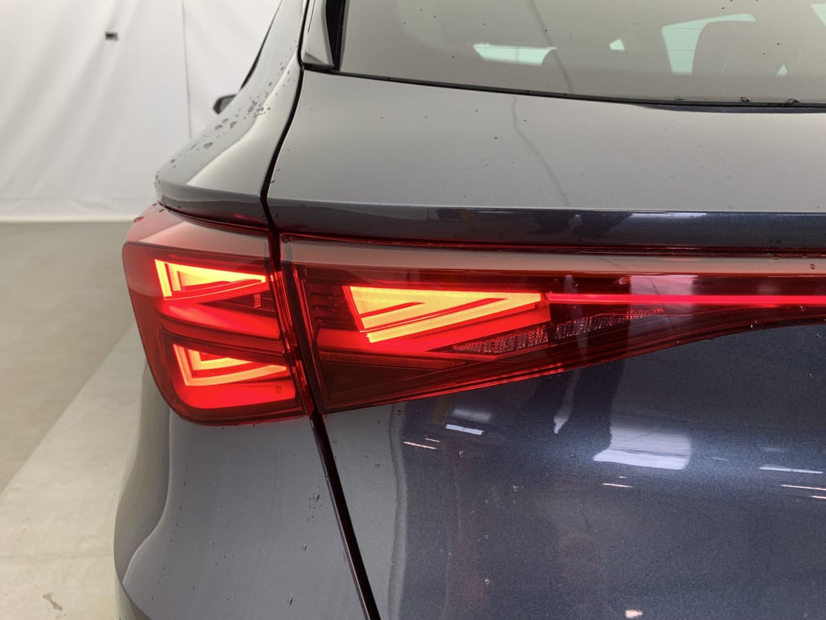 CUPRA LEON SPORTSTOURER eHybrid 204 ch DSG6 V