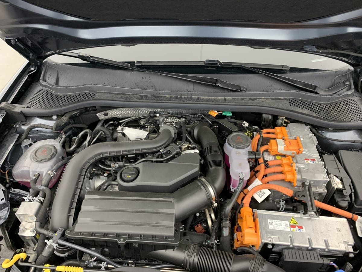 CUPRA LEON SPORTSTOURER eHybrid 204 ch DSG6 V