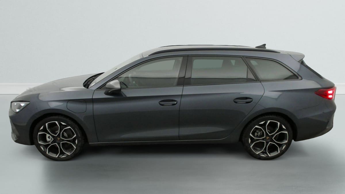 CUPRA LEON SPORTSTOURER eHybrid 204 ch DSG6 V