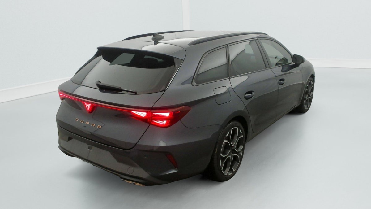 CUPRA LEON SPORTSTOURER eHybrid 204 ch DSG6 V