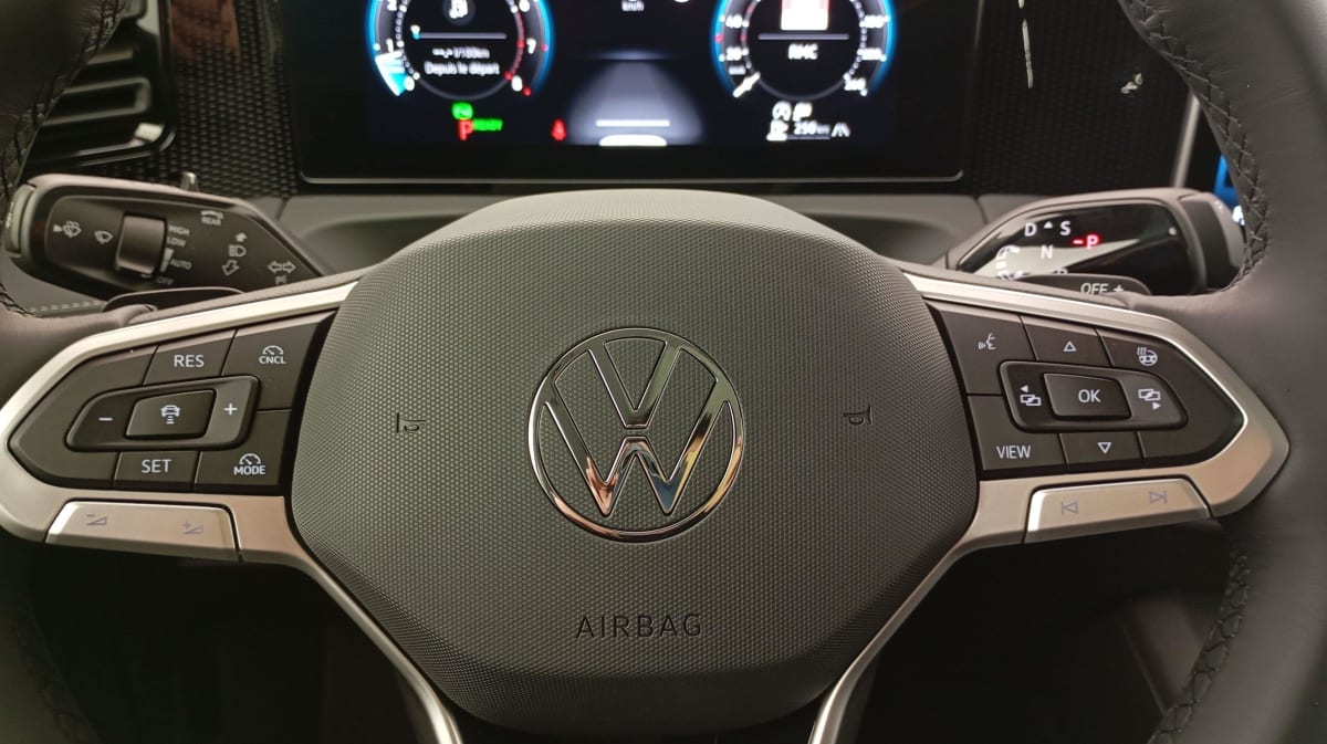 VOLKSWAGEN TIGUAN 1.5 eTSI 150CV DSG7 LIFE PLUS