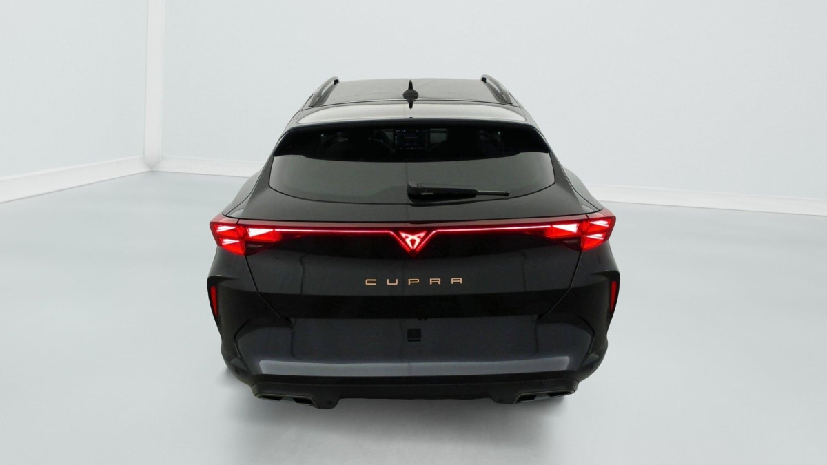 CUPRA FORMENTOR 1.5 ETSI HYBRID 150 CH DSG7 V