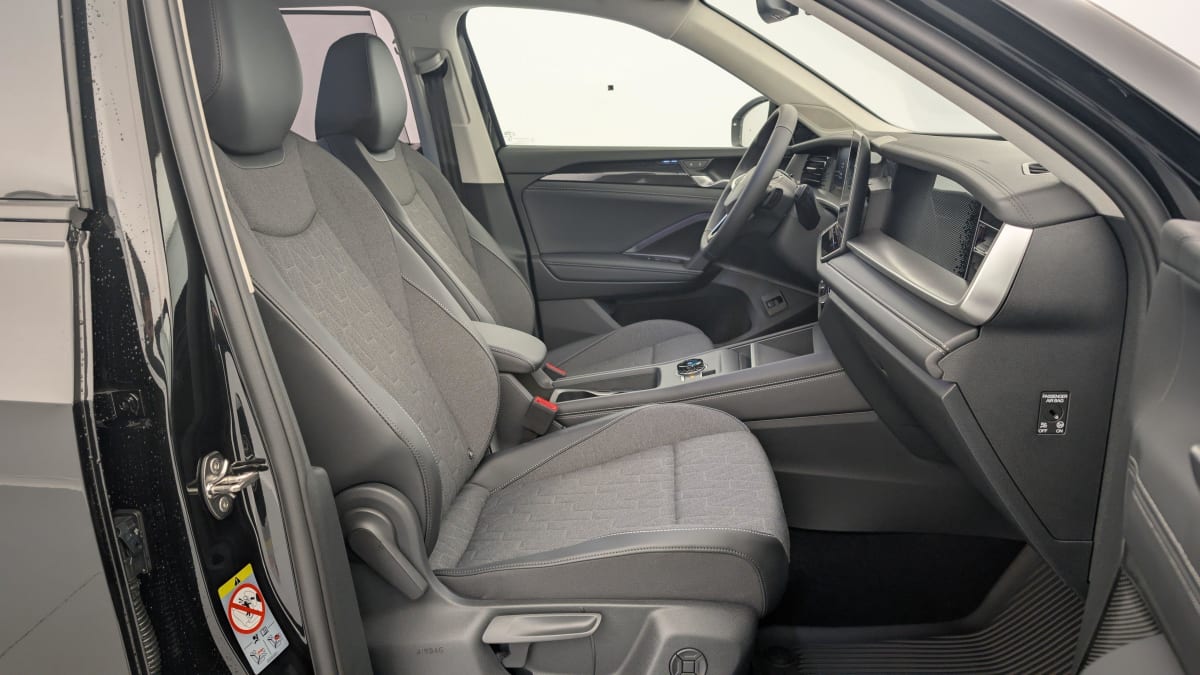 VOLKSWAGEN TAYRON 1.5 eTSI 150ch DSG7 7pl Life Plus + PACK HIVER + PACK DESIGN + PROJECTEURS LED PLUS