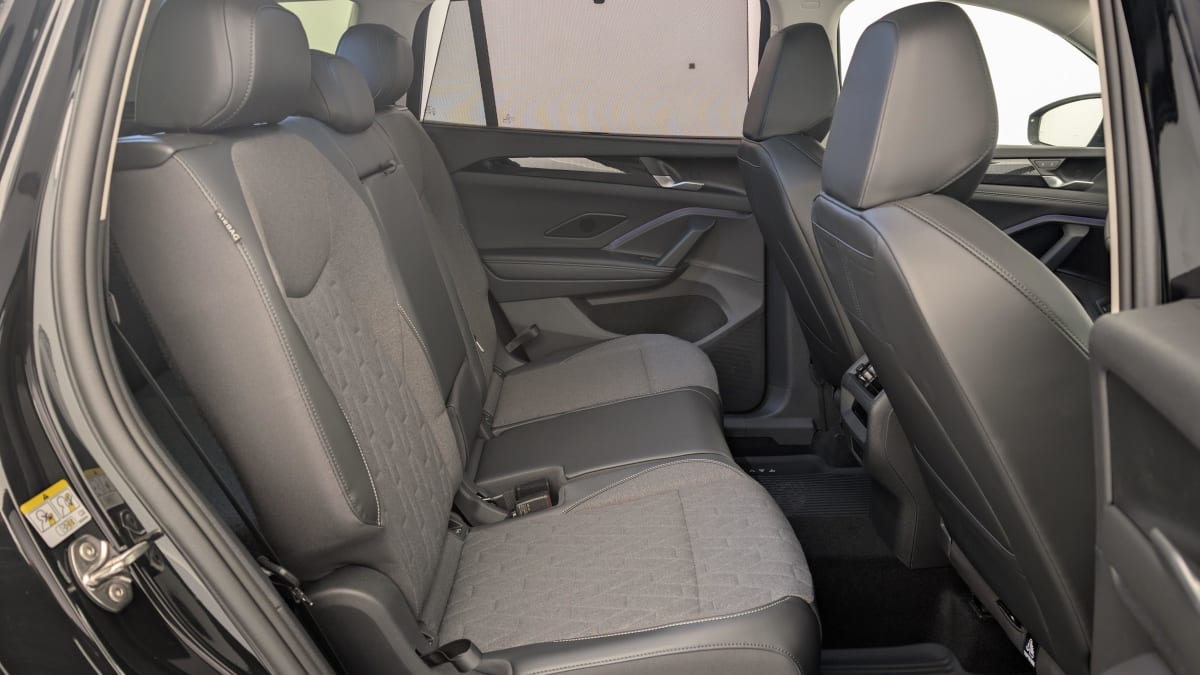 VOLKSWAGEN TAYRON 1.5 eTSI 150ch DSG7 7pl Life Plus + PACK HIVER + PACK DESIGN + PROJECTEURS LED PLUS