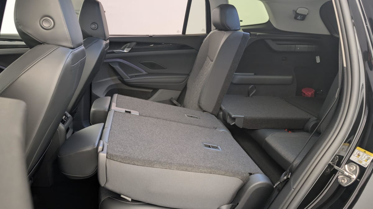 VOLKSWAGEN TAYRON 1.5 eTSI 150ch DSG7 7pl Life Plus + PACK HIVER + PACK DESIGN + PROJECTEURS LED PLUS