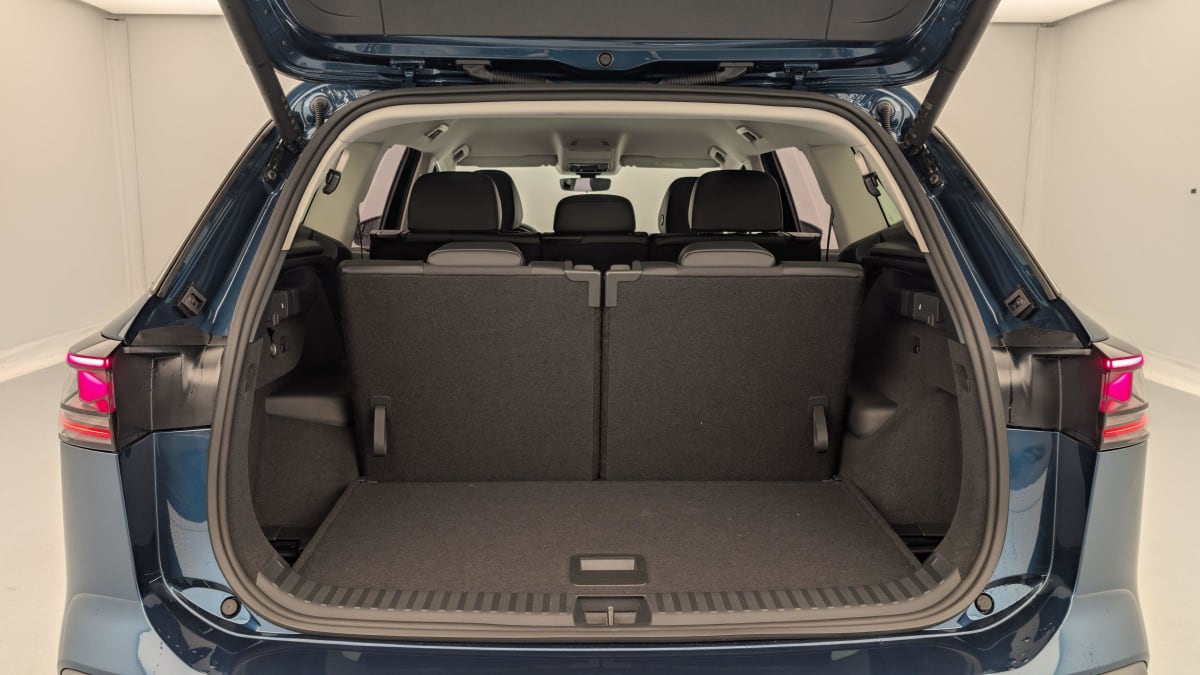 VOLKSWAGEN TAYRON 1.5 eTSI 150ch DSG7 7pl Life Plus + PACK DESIGN + PACK HIVER + LED PLUS + JA17 VENEZIA