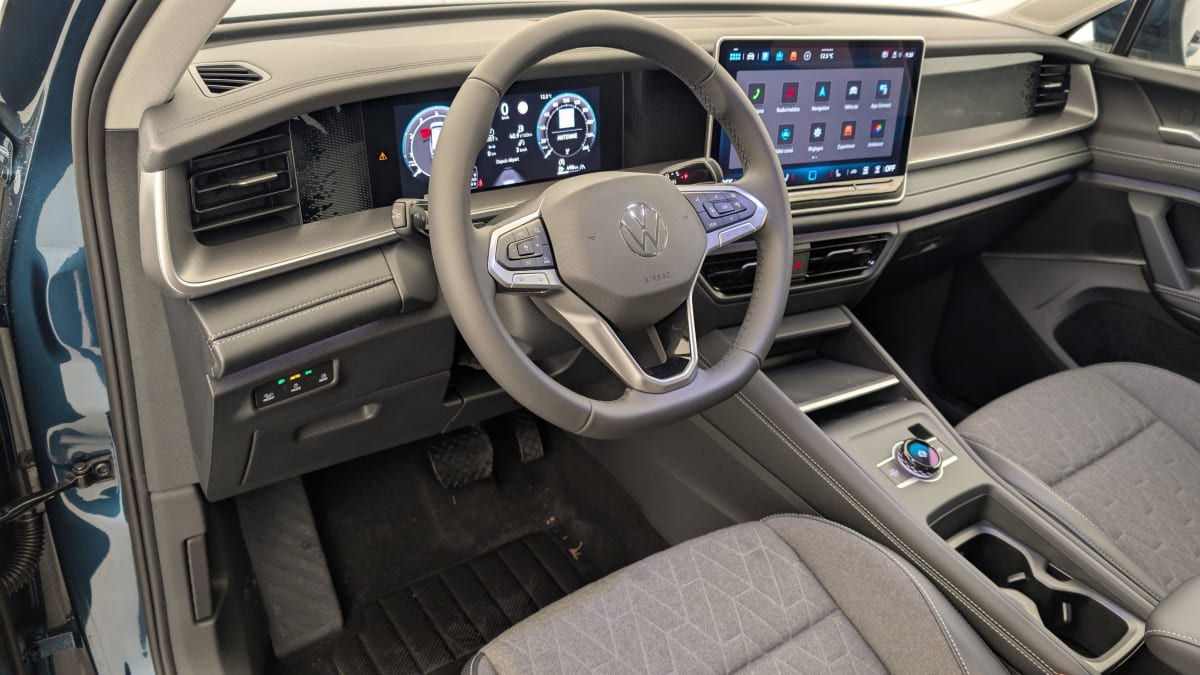 VOLKSWAGEN TAYRON 1.5 eTSI 150ch DSG7 7pl Life Plus + PACK DESIGN + PACK HIVER + LED PLUS + JA17 VENEZIA