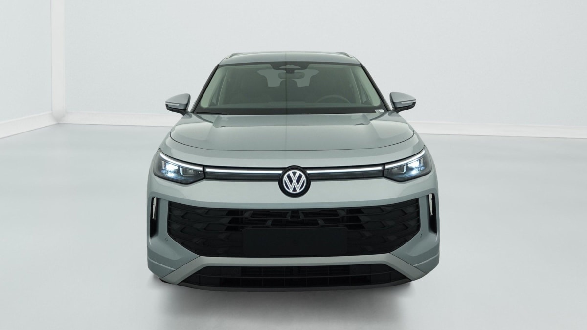 VOLKSWAGEN TAYRON 1.5 eTSI 150ch DSG7 7pl Life Plus + PACK HIVER + PACK DESIGN + PROJECTEURS LED PLUS