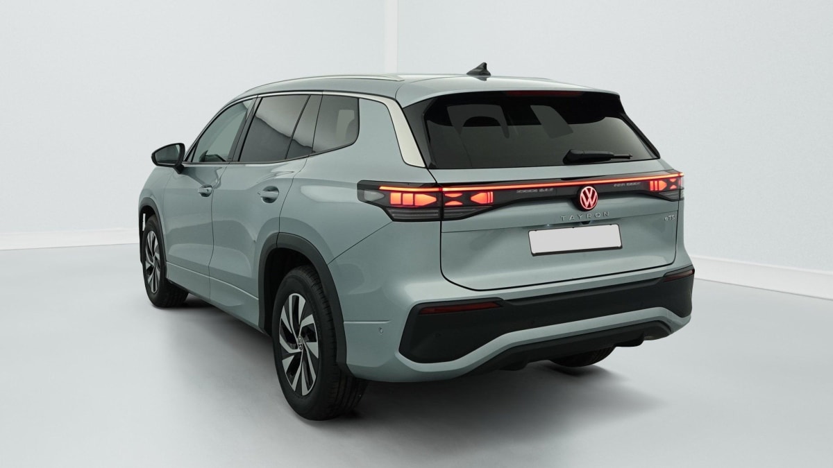 VOLKSWAGEN TAYRON 1.5 eTSI 150ch DSG7 7pl Life Plus + PACK HIVER + PACK DESIGN + PROJECTEURS LED PLUS