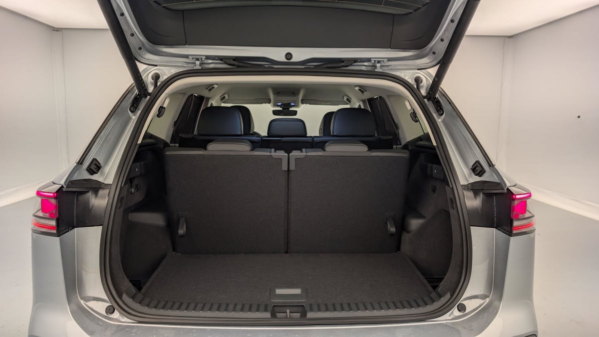 VOLKSWAGEN TAYRON 1.5 eTSI 150ch DSG7 7pl Life Plus + PACK HIVER + PACK DESIGN + PROJECTEURS LED PLUS