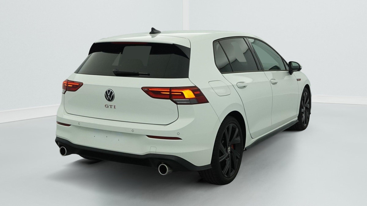 VOLKSWAGEN GOLF 2.0 TSI 245 DSG7 GTI