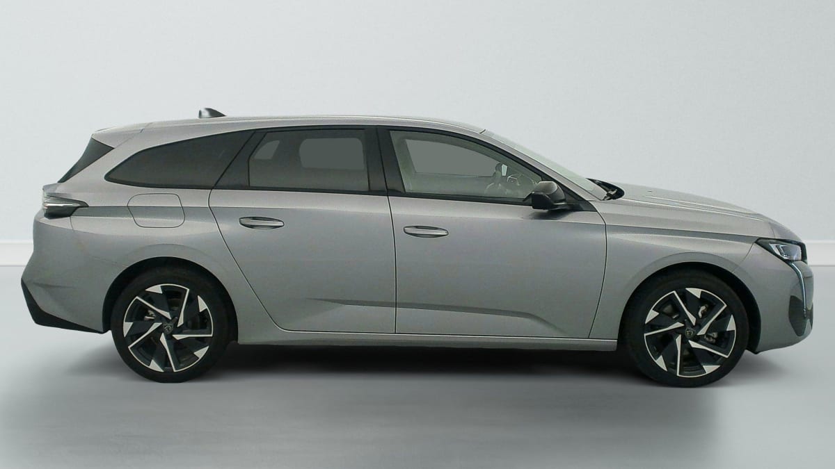 PEUGEOT 308 SW BlueHDi 130ch S S EAT8 Allure