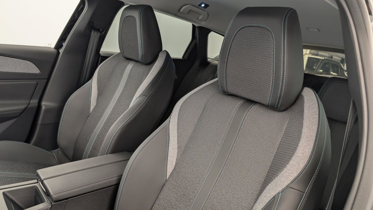 PEUGEOT 308 SW BlueHDi 130ch S S EAT8 Allure