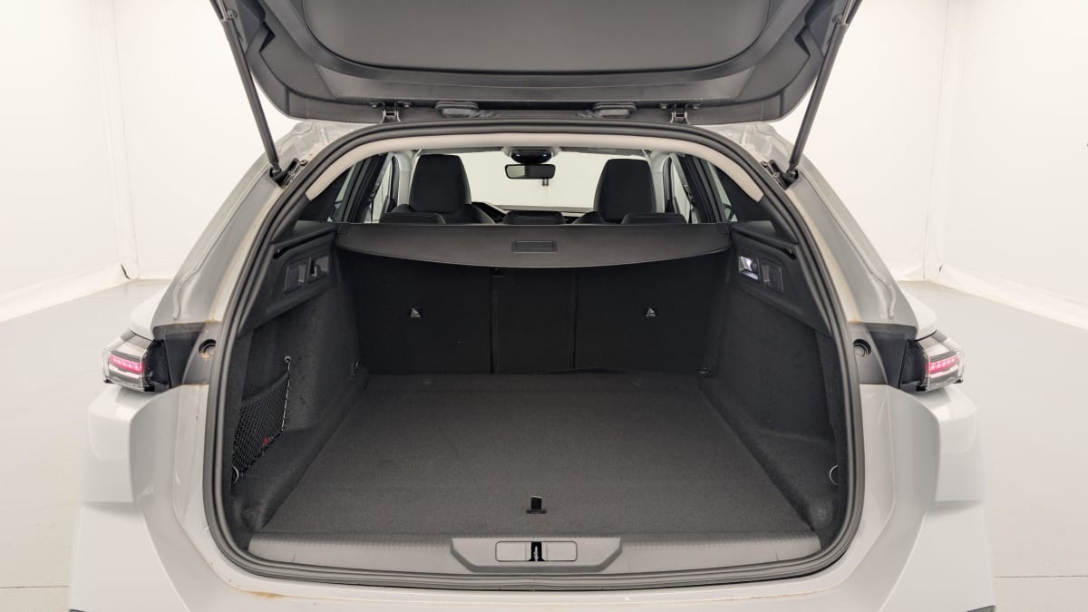 PEUGEOT 308 SW BlueHDi 130ch S S EAT8 Allure
