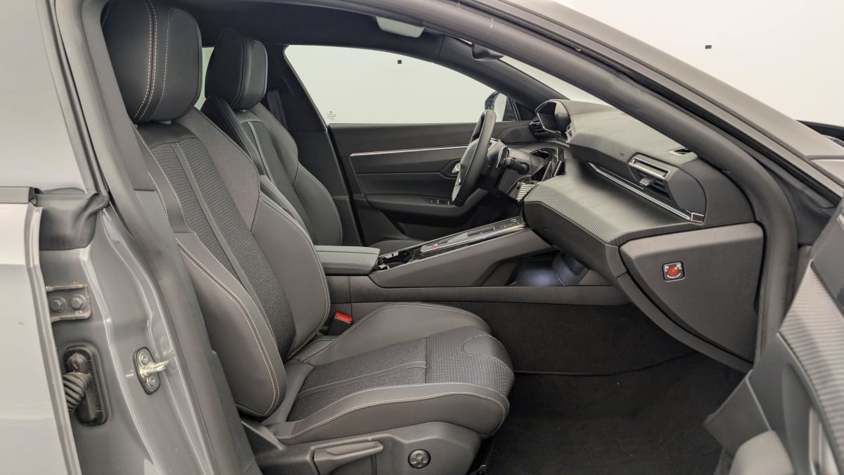 PEUGEOT 508 SW BlueHDi 130 ch S S EAT8 Allure