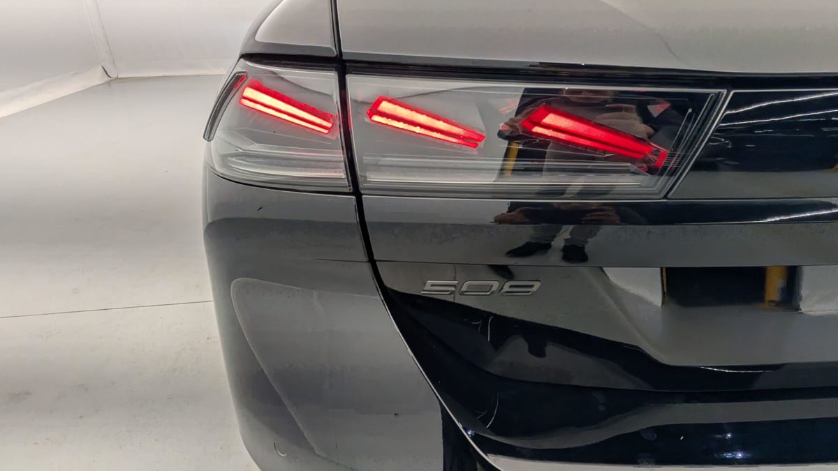 PEUGEOT 508 SW BlueHDi 130 ch S S EAT8 Allure