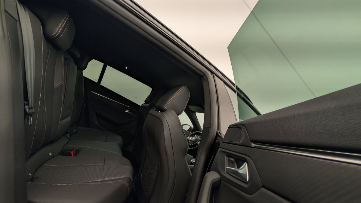 PEUGEOT 508 SW BlueHDi 130 ch S S EAT8 Allure