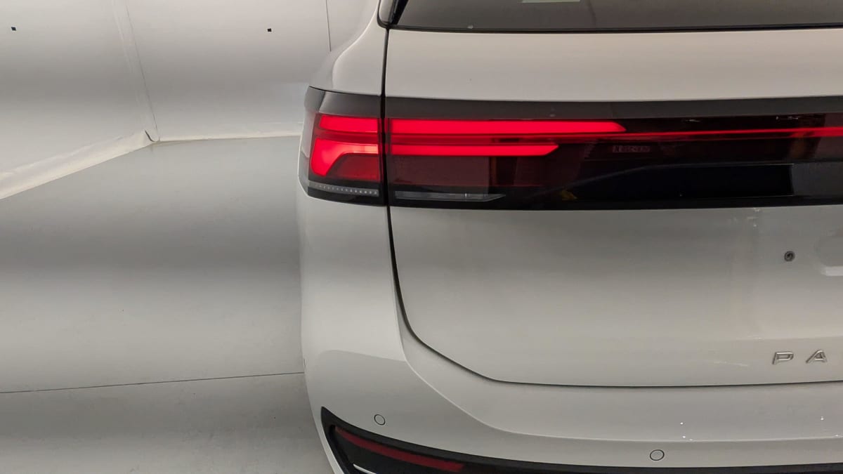 VOLKSWAGEN PASSAT SW NOUVELLE 1.5 ETSI OPF 150 DSG7 LIFE PLUS