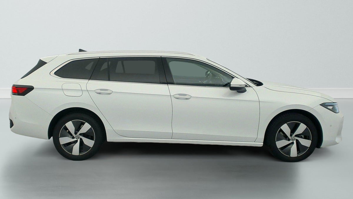 VOLKSWAGEN PASSAT SW NOUVELLE 1.5 ETSI OPF 150 DSG7 LIFE PLUS