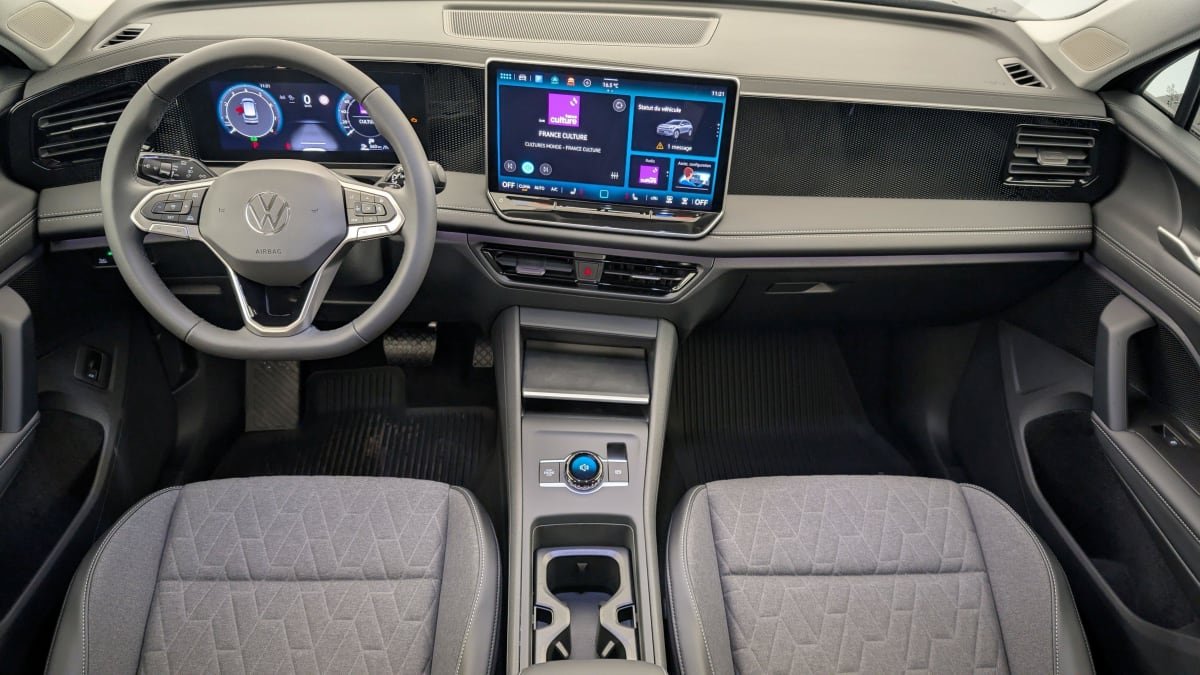 VOLKSWAGEN TIGUAN 1.5 eTSI 150CV DSG7 LIFE PLUS