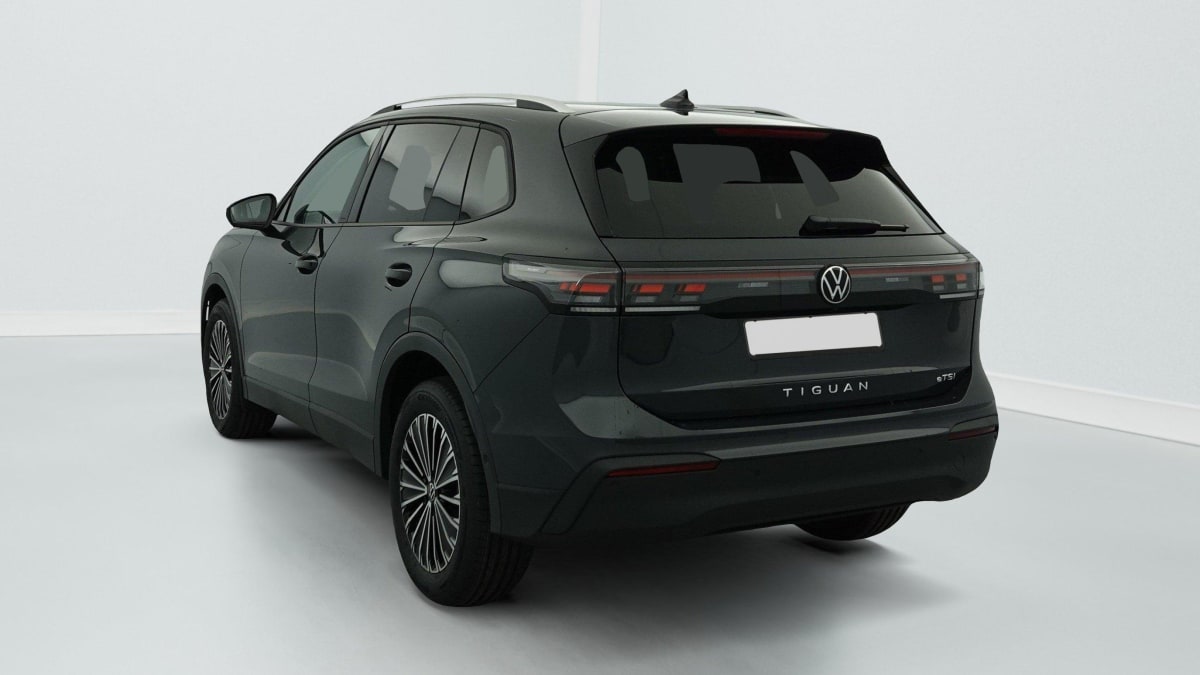 VOLKSWAGEN TIGUAN 1.5 eTSI 150CV DSG7 LIFE PLUS