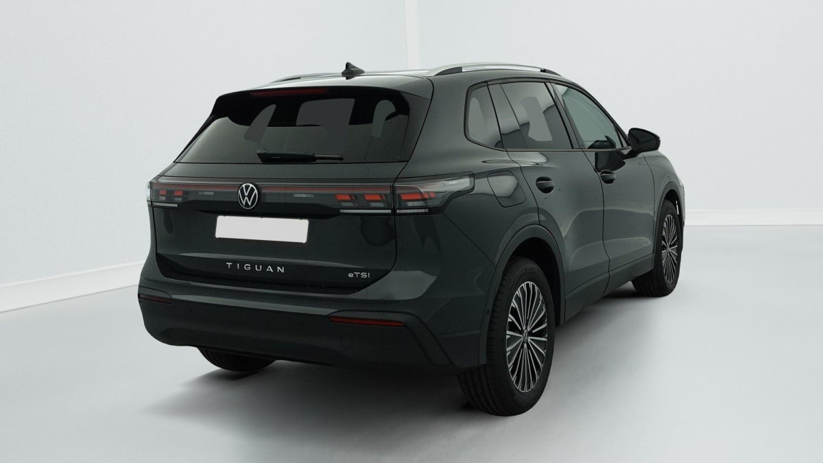 VOLKSWAGEN TIGUAN 1.5 eTSI 150CV DSG7 LIFE PLUS