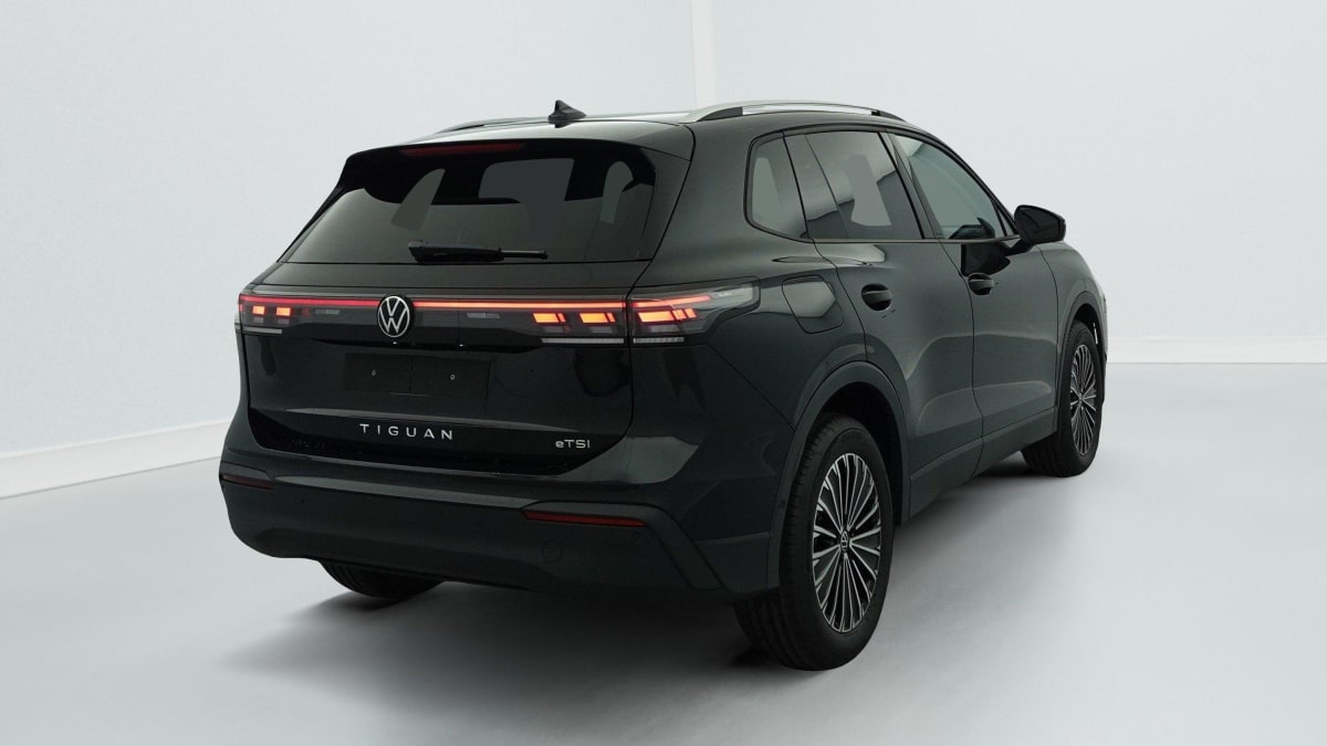 VOLKSWAGEN TIGUAN 1.5 eTSI 150CV DSG7 LIFE PLUS