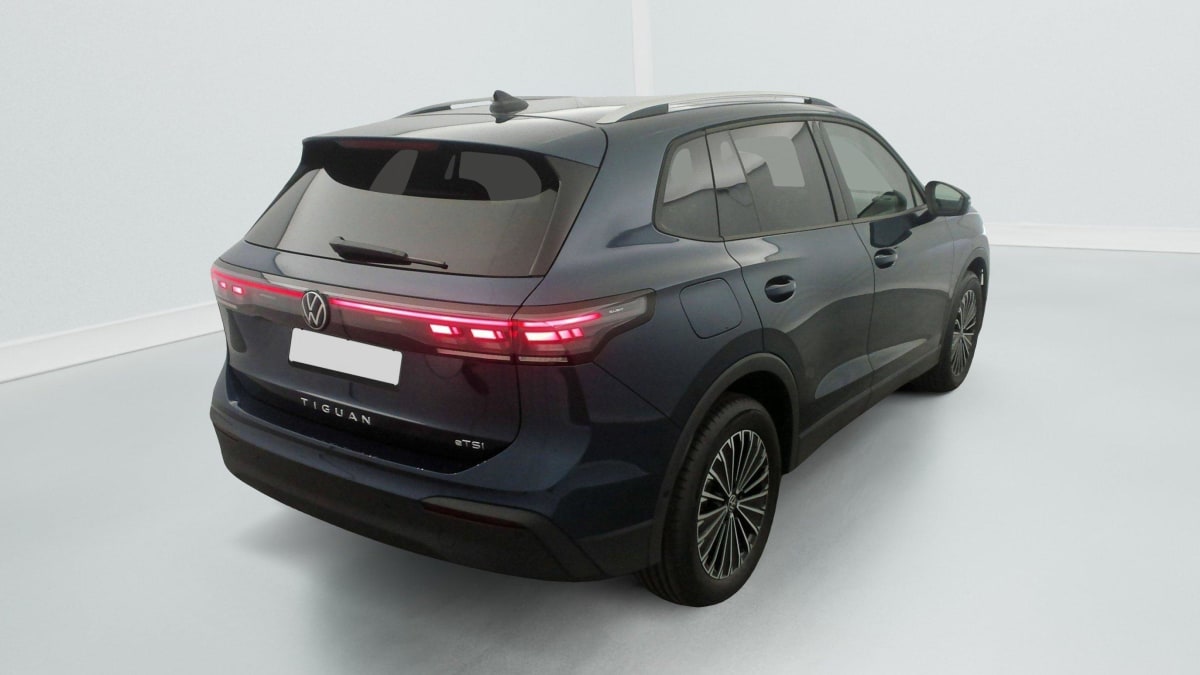 VOLKSWAGEN TIGUAN 1.5 eTSI 150CV DSG7 LIFE PLUS