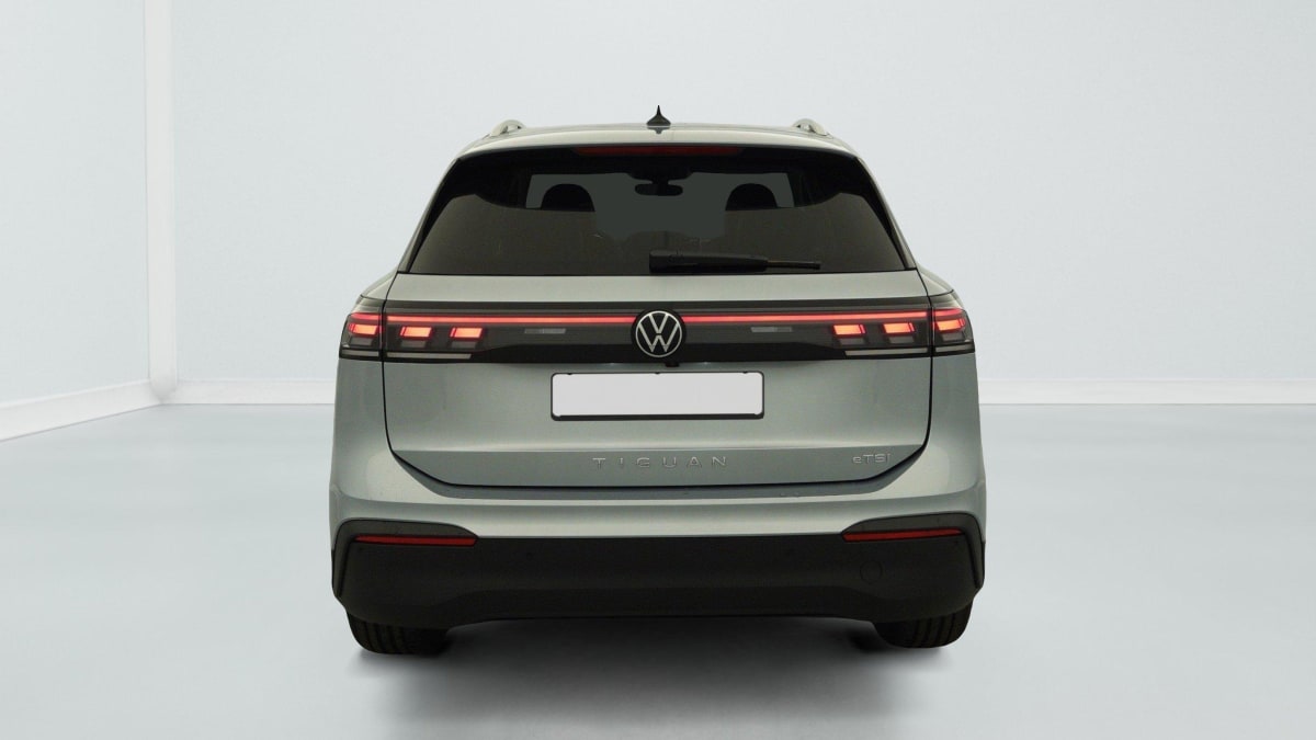 VOLKSWAGEN TIGUAN 1.5 eTSI 150CV DSG7 LIFE PLUS