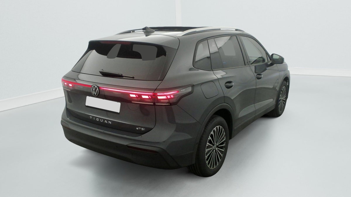 VOLKSWAGEN TIGUAN 1.5 eTSI 150CV DSG7 LIFE PLUS
