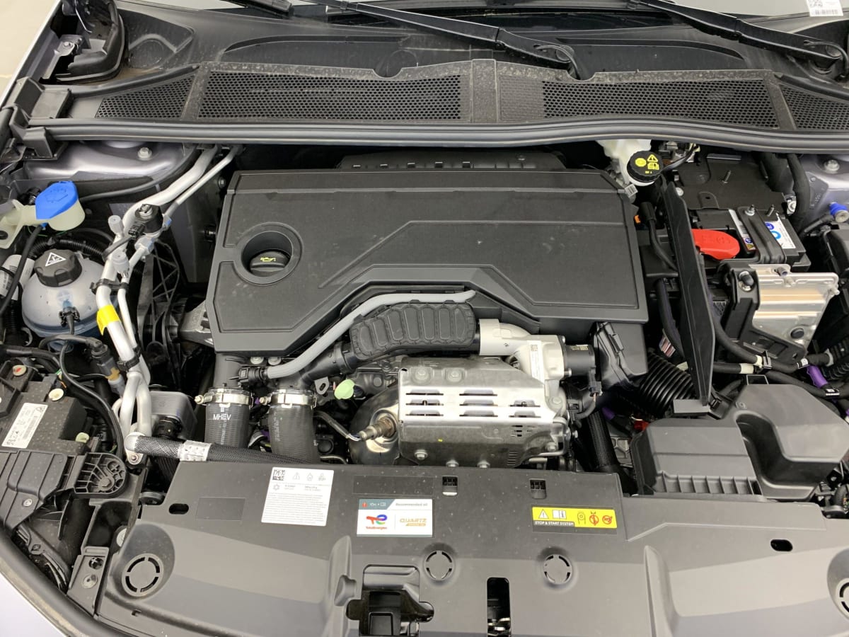 PEUGEOT 308 SW Hybrid 145 e-DCS6 GT
