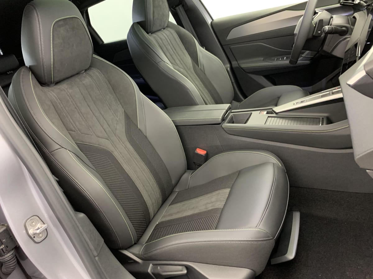 PEUGEOT 308 SW Hybrid 145 e-DCS6 GT